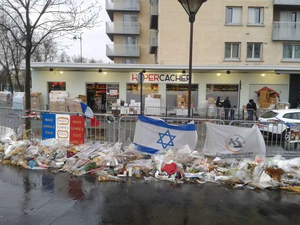 porte de Vincennes பயங்கரவாத தாக்குதல் நடந்த 10-வது ஆண்டு நினைவு.