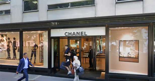 பரிஸ் : Chanel காட்சியறை கொள்ளை..!!