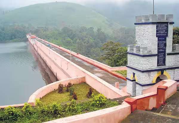 கேரளாவில் மீண்டும் சூடு பிடிக்கிறது முல்லைப்பெரியாறு அணை பிரச்னை