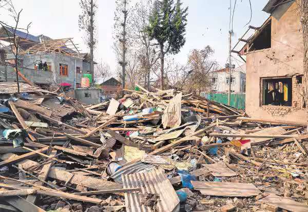 ﻿டாக்டர் உமர் நபியின் வீடு தரைமட்டம்: தகர்த்து தள்ளியது பாதுகாப்பு படை