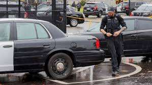 அமெரிக்காவில் பாடசாலைக்கு அடுத்தடுத்து வெடிகுண்டு மிரட்டல்