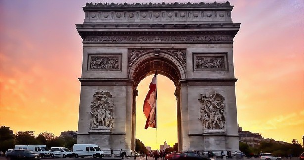 Arc de Triomphe இல் ரகசிய அருங்காட்சியகம்..!!