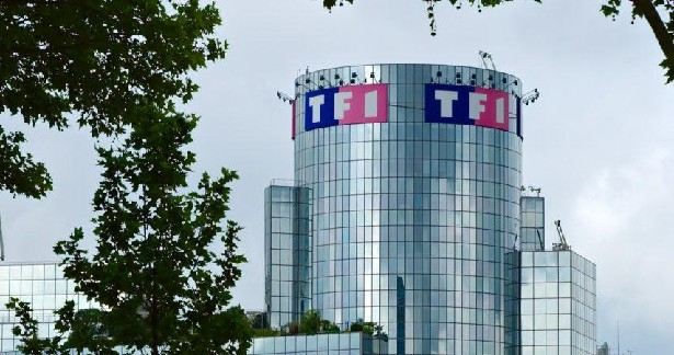 TF1 தொலைக்காட்சி அலுவலம் - உள்ளே எட்டிப் பார்ப்போமா? 